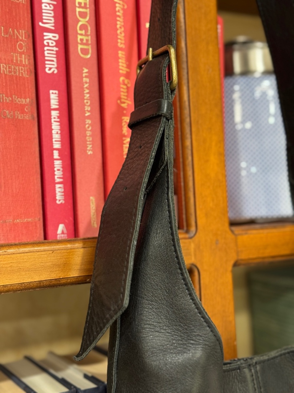 Duluth Trading Co Black Leather Shoulder Bag - Picture 4 of 11